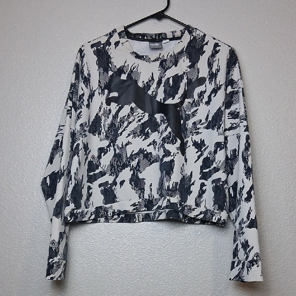 Puma Black And White Womens Sweatshirt Size L Short In Length